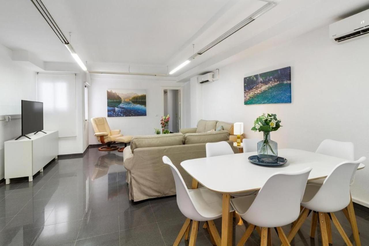 Amplio Piso En Atarazanas Daire Málaga Dış mekan fotoğraf